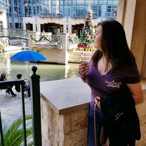 Meet your Posher, Briana